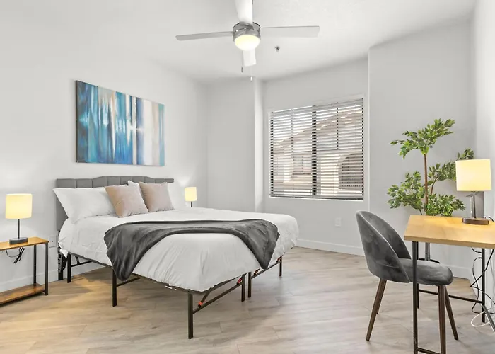 Apartment Cozysuites By The Stadium With Pool 16 Glendale